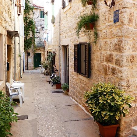 Apartment Primorac Stari Grad  Εξωτερικό φωτογραφία
