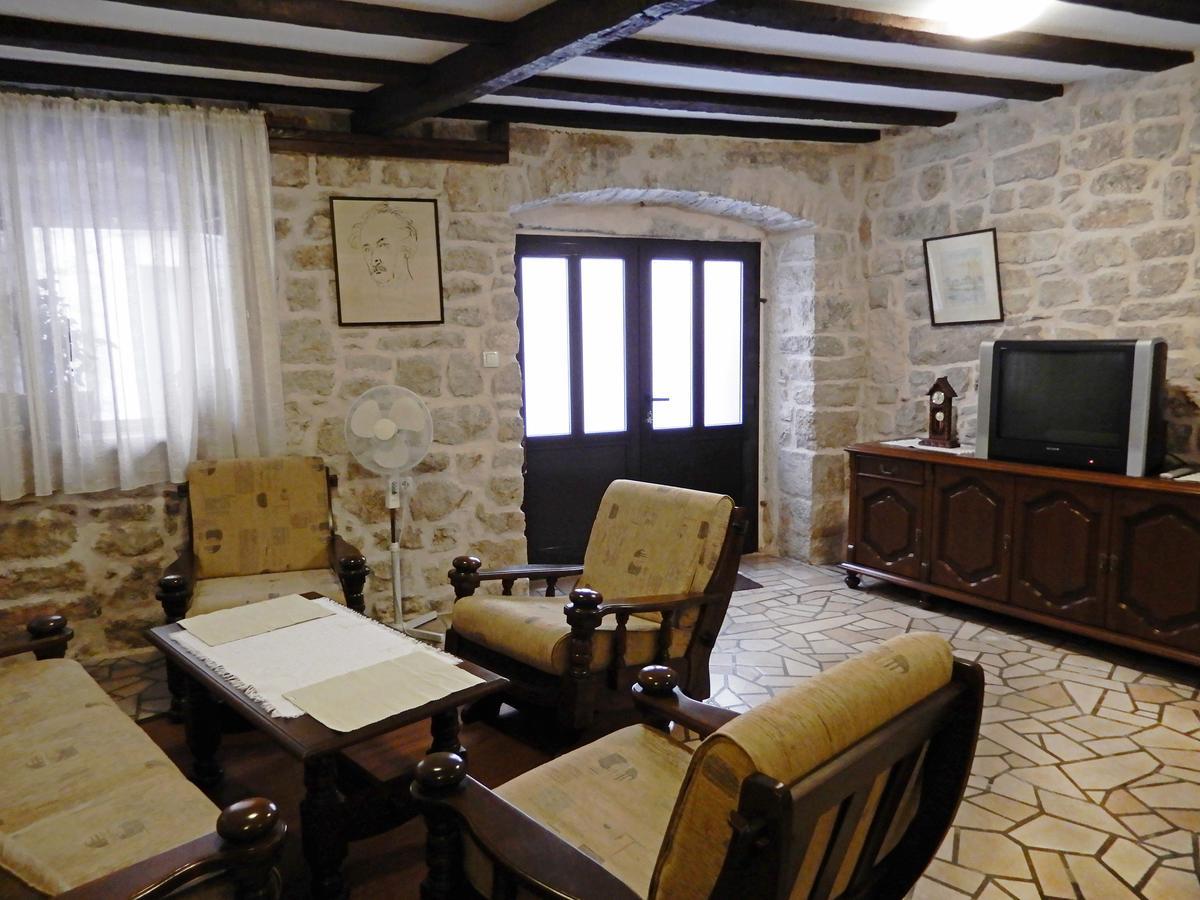 Apartment Primorac Stari Grad  Εξωτερικό φωτογραφία